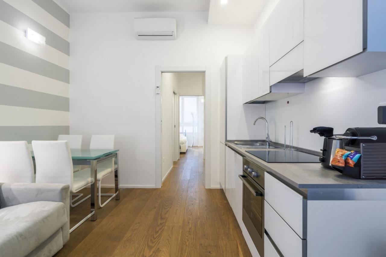 Easylife - San Babila - Elegante E Rifinito Bilocale Nel Cuore Della Citta Milan Exterior photo